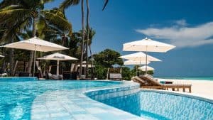 Why You Shouldn’t DIY Your Pool Renovation | Rod Cameron Pools, Brisbane 4000 BLOG